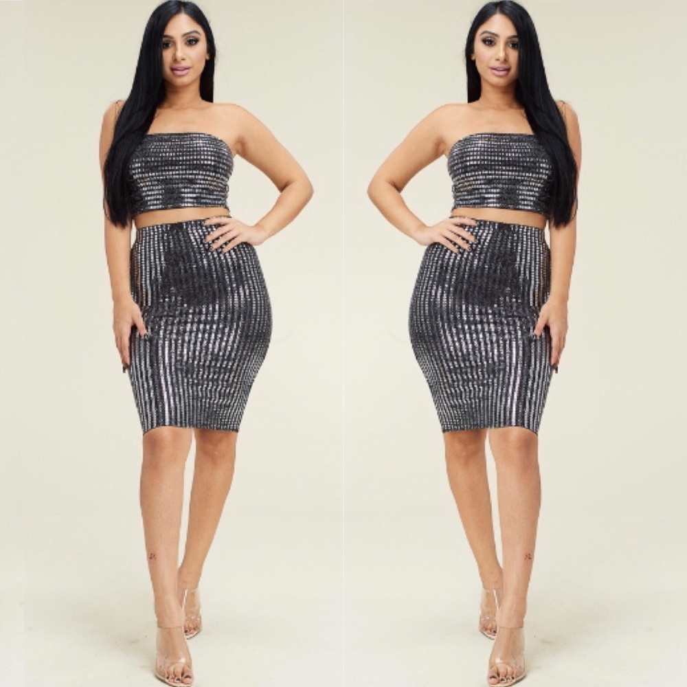 ❤️❤️❤️2 piece set crop top & skirt❤️❤️❤️